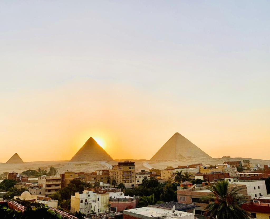 Loay Pyramids View Lägenhet Kairo Exteriör bild