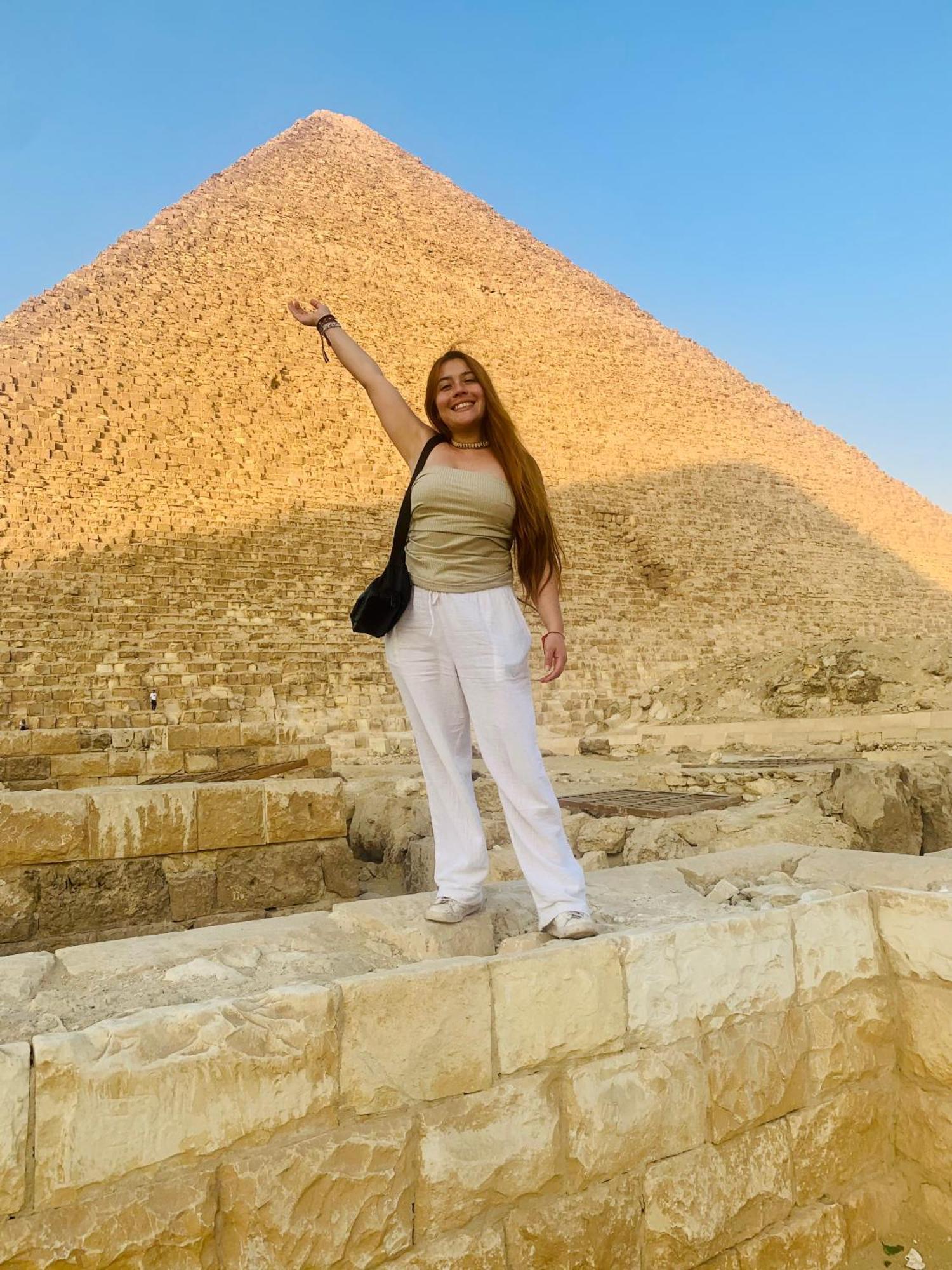 Loay Pyramids View Lägenhet Kairo Exteriör bild
